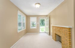 516 W Carr Ave, El Dorado, KS 67042-2703