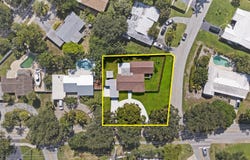 4000 NE 22ND Avenue, Lighthouse Point, FL 33064