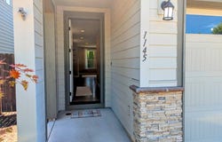 1145 S QUAIL RUN Pl, Ridgefield, WA 98642