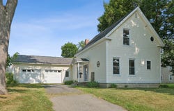 13 High Street, Fairfield, ME 04937