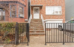 86 Ferry Street, Jersey City, NJ 07307