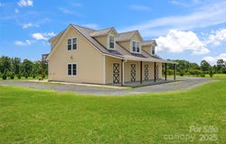 585 Clearwater Lake Road, Kershaw, SC 29067