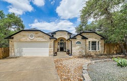 10 Caliche Ct, Wimberley, TX 78676