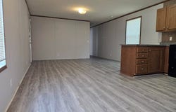 12860 Mayfield Road, Chardon, OH 44024