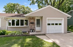 204 Panther Trail, Monona, WI 53716