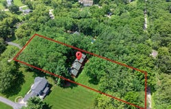2320 Crystal Way, Crystal Lake, IL 60014
