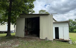240 Hurricane Road, Waynesburg, KY 40489