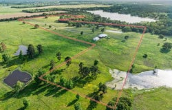1203 County Road 3100, Clarksville, TX 75426