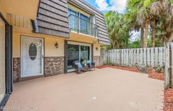 2715 Vista Oaks Circle NE, Palm Bay, FL 32905