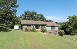 911 Hillcrest  DR, Greenwood, AR 72936