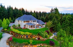 8627 NE LIVINGSTON MOUNTAIN RD, Camas, WA 98607