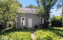 2813 S Monroe Street, Muncie, IN 47302