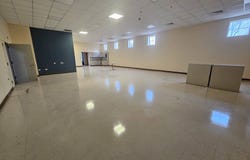 1 Leecon Ct, Southampton, NY 11968