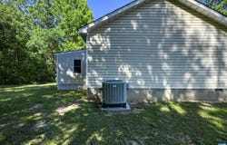 2445 EASTHAM RD, BUMPASS, VA 23024