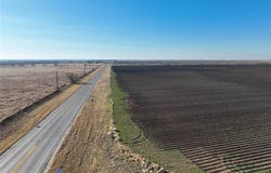 Tr 9 SH 97, Floresville, TX 78114