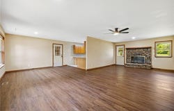 724 Sycamore ST, Mountainburg, AR 72946