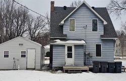 204 E 1st Street, Morris, MN 56267