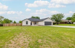 413 E Jean Pierre Street, Chouteau, OK 74337
