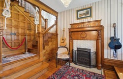 501 E Michigan Avenue, Marshall, MI 49068