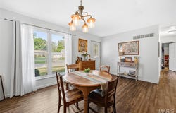 910 Oak Trail Court, Fenton, MO 63026