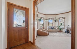 824 Tanglewood Dr., Manchester, IA 52057