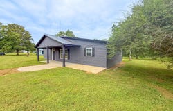 1443 Jackson Clinic Road, Minor Hill, TN 38473