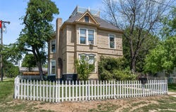 404 E 9th Ave, Belton, TX 76513