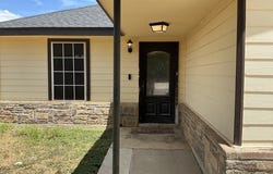 1912 port miami, Laredo, TX 78045