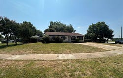 302 Parker Drive, Garland, TX 75040