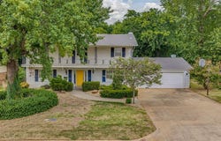 823 W Adams Street, Purcell, OK 73080
