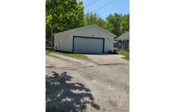 750 South St, Rockwell City, IA 50579