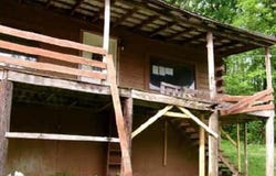 1646 CEDGAP Road, Louisa, KY 41230