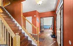 7 COOPER RUN STREET, LOVETTSVILLE, VA 20180