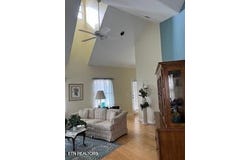 116 W Gettysburg Ave, Oak Ridge, TN 37830