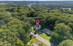 62 Ridgewood Drive, Norwich, CT 06360