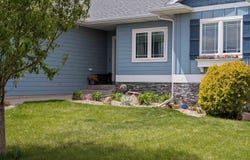 1305 S Gill Ave, Sioux Falls, SD 57106