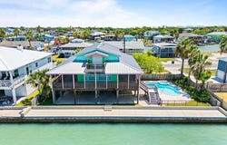 210 Bayshore Drive, Ingleside on the Bay, TX 78362