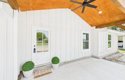 208 Debby Drive, Lafayette, LA 70503