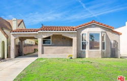 7815 S Halldale Avenue, Los Angeles, CA 90047