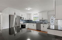 31730 Branch Avenue, Warsaw, MO 65355