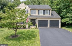 2606 DE WITT DRIVE, LANCASTER, PA 17601