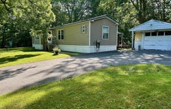 405 Brunswick Avenue, Gardiner, ME 04345