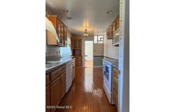 42 E Maynes Avenue, Guilderland, NY 12203