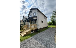 347 Pacific St, Franklin, PA 16323
