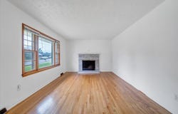 1129 Stoutamire DR, Salem, VA 24153