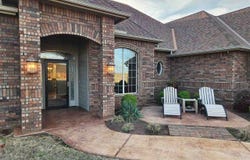 2 NW Burr Oak Dr, Lawton, OK 73507