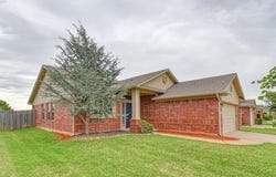 208 Somers Pointe Boulevard, Yukon, OK 73099