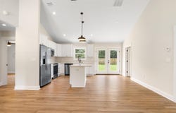 366 Shorey Drive, DeFuniak Springs, FL 32433