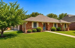736 S Willow Court, Springfield, MO 65802