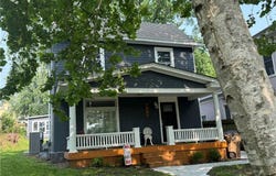928 S 6th Street, Atchison, KS 66002